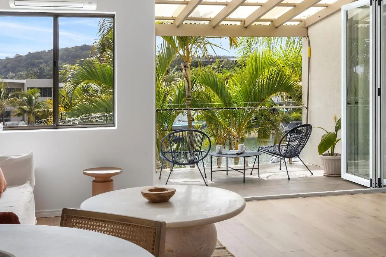 ヌーサヘッズSt Tropez 12 Haven With Water View & Poolアパートメント 0*, ヌーサヘッズ